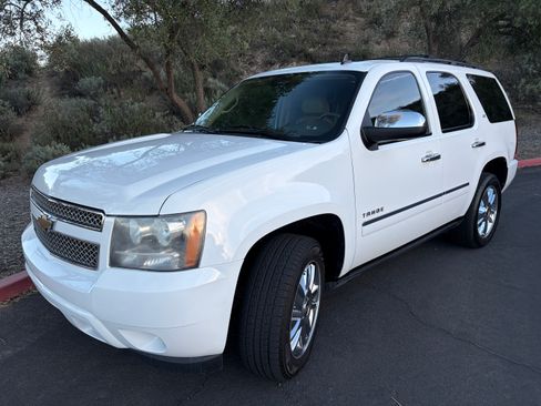 Used 2009 Chevrolet Tahoe LTZ image 17