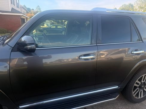 Used 2015 Toyota 4Runner Limited RWD image 11