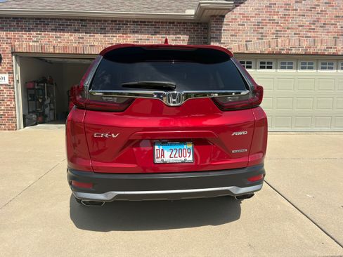 Used 2020 Honda CR-V Touring image 4
