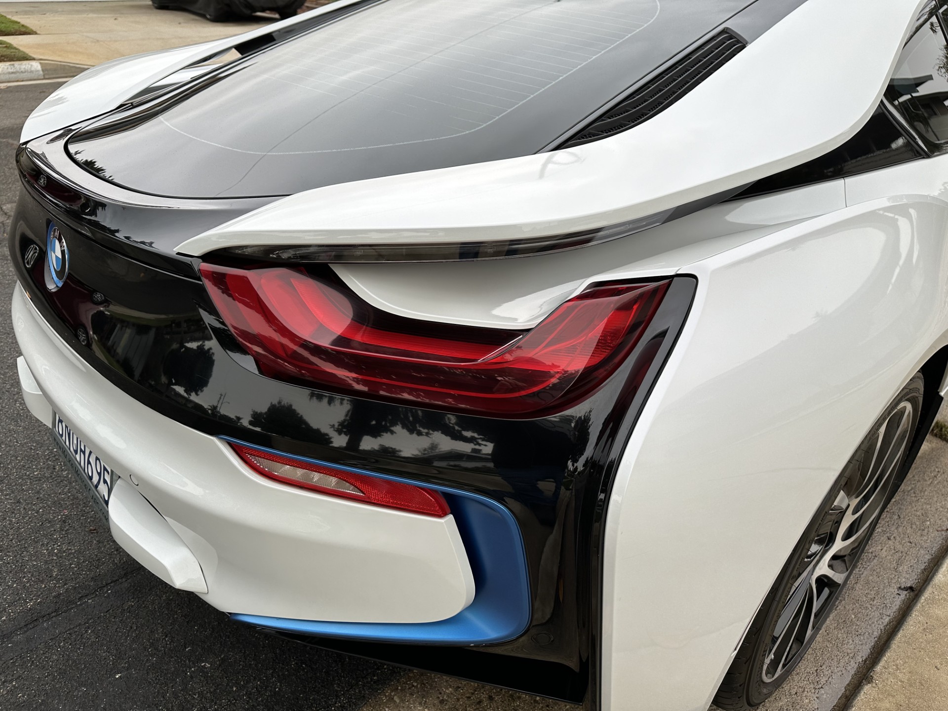 Used 2016 BMW i8 AWD/4WD image 4