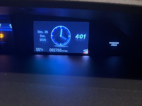 Used 2013 Honda Civic Hybrid Sedan image 7