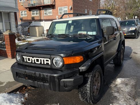 Used 2008 Toyota FJ Cruiser 4WD image 4