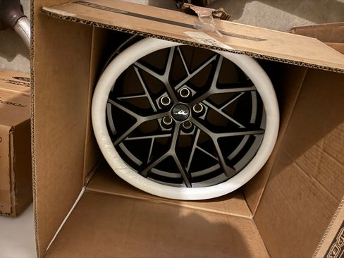 Used 2023 Ford Mustang Mach 1 w/ Mach 1 Handling Package image 21