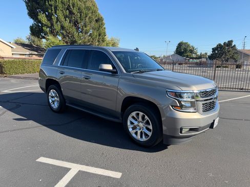 Used 2017 Chevrolet Tahoe LT w/ Max Trailering Package AWD/4WD image 4