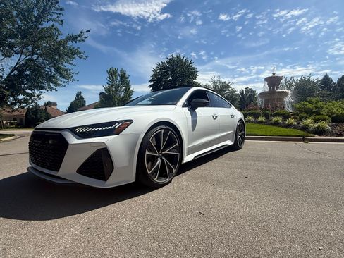 Used 2021 Audi RS 7 Sportback w/ Carbon Optic Package AWD/4WD image 12