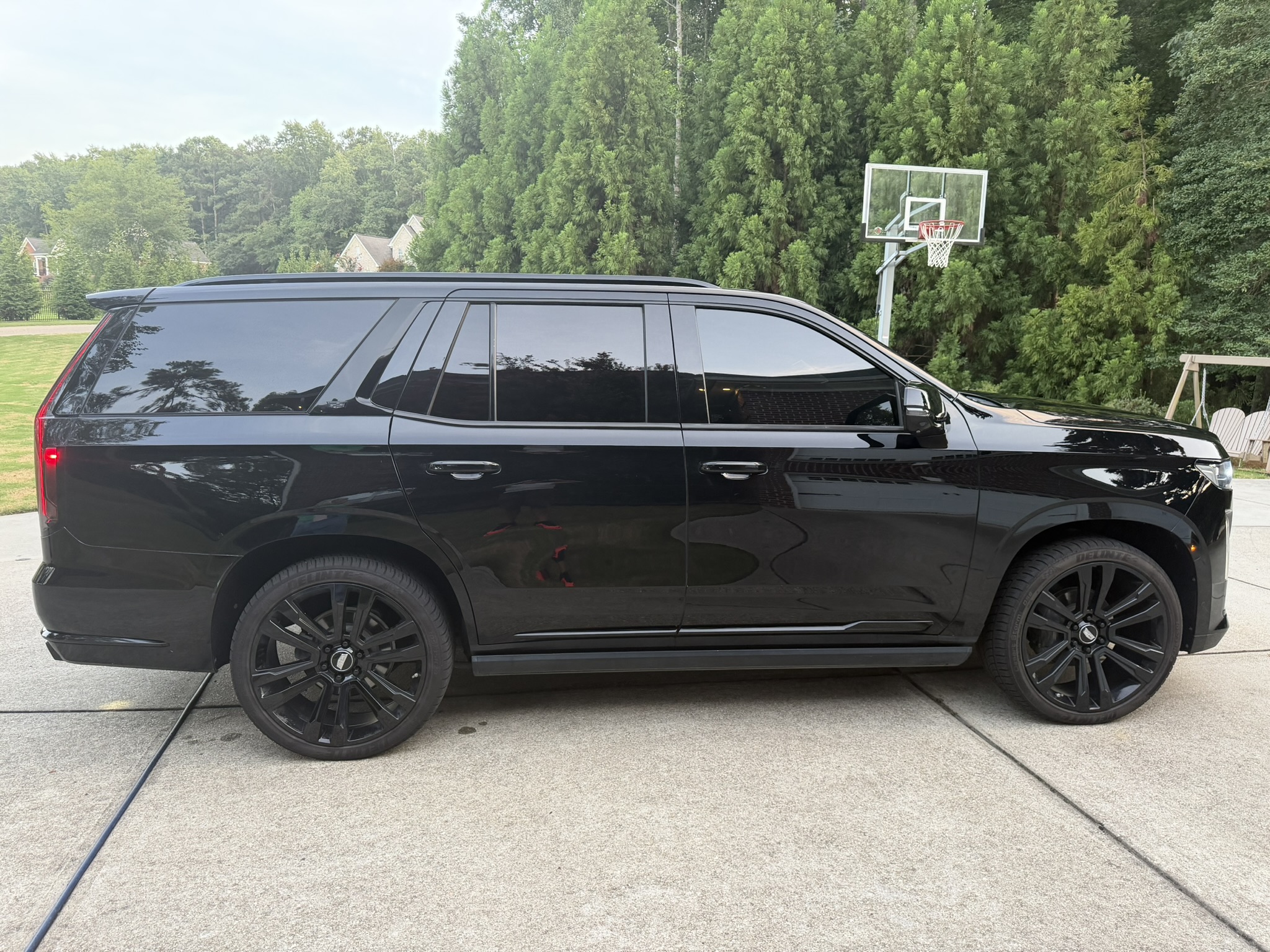 Used 2021 Cadillac Escalade Sport Platinum RWD image 12