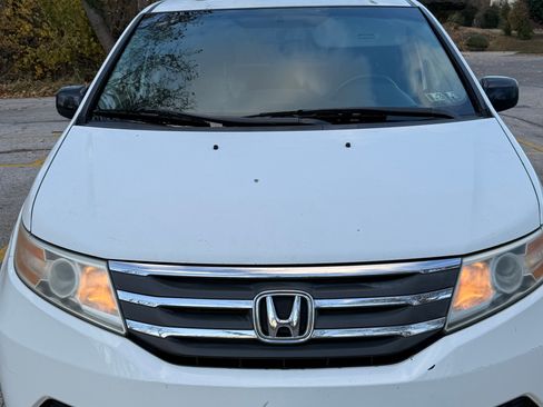 Used 2011 Honda Odyssey EX-L image 4