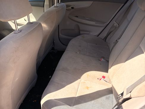 Used 2012 Toyota Corolla L image 13