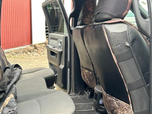 Used 2022 RAM 2500 Big Horn AWD/4WD image 7