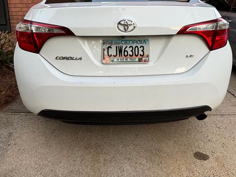 Used 2014 Toyota Corolla LE FWD image 8