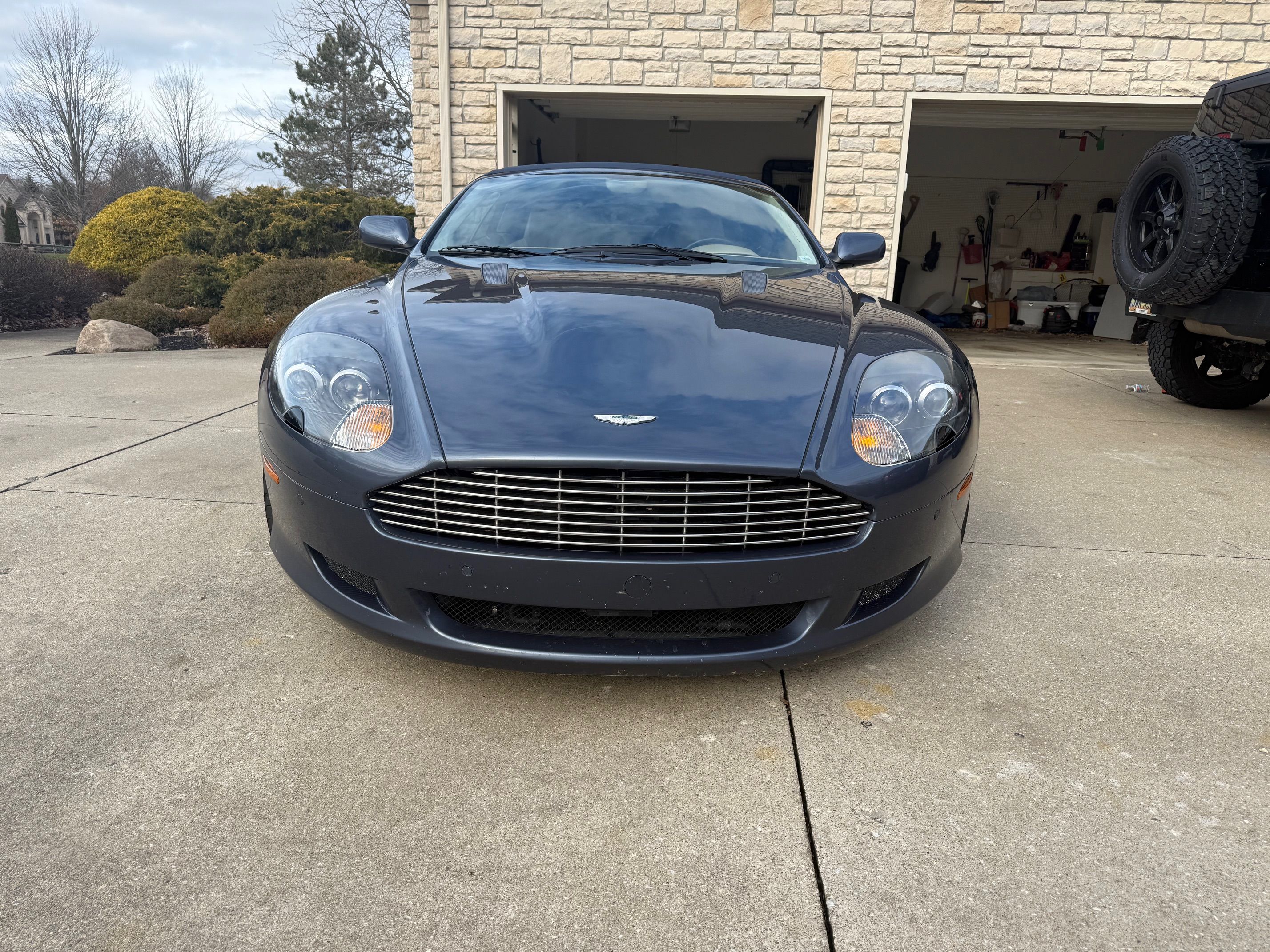 Used 2008 Aston Martin DB9 Volante RWD image 6
