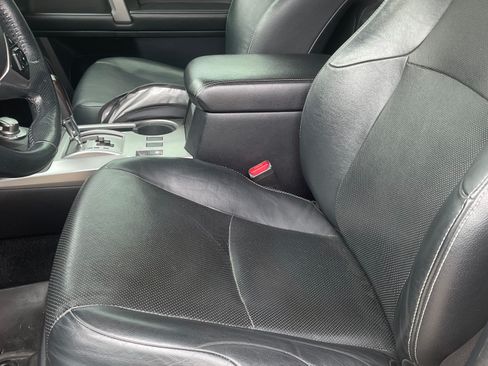 Used 2016 Toyota 4Runner Limited image 6