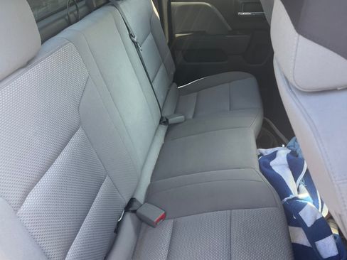 Used 2018 Chevrolet Silverado 1500 Custom w/ Custom Value Package image 11