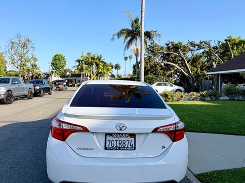 Used 2014 Toyota Corolla S image 4