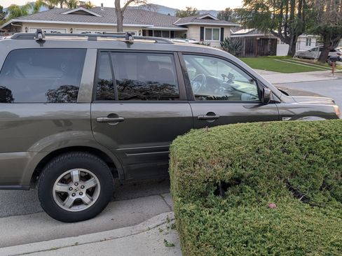 Used 2006 Honda Pilot EX-L image 2