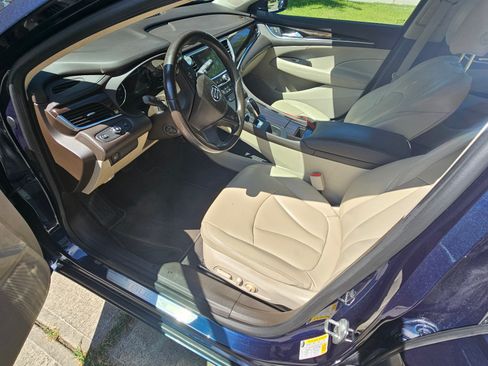 Used 2017 Buick LaCrosse Preferred image 26