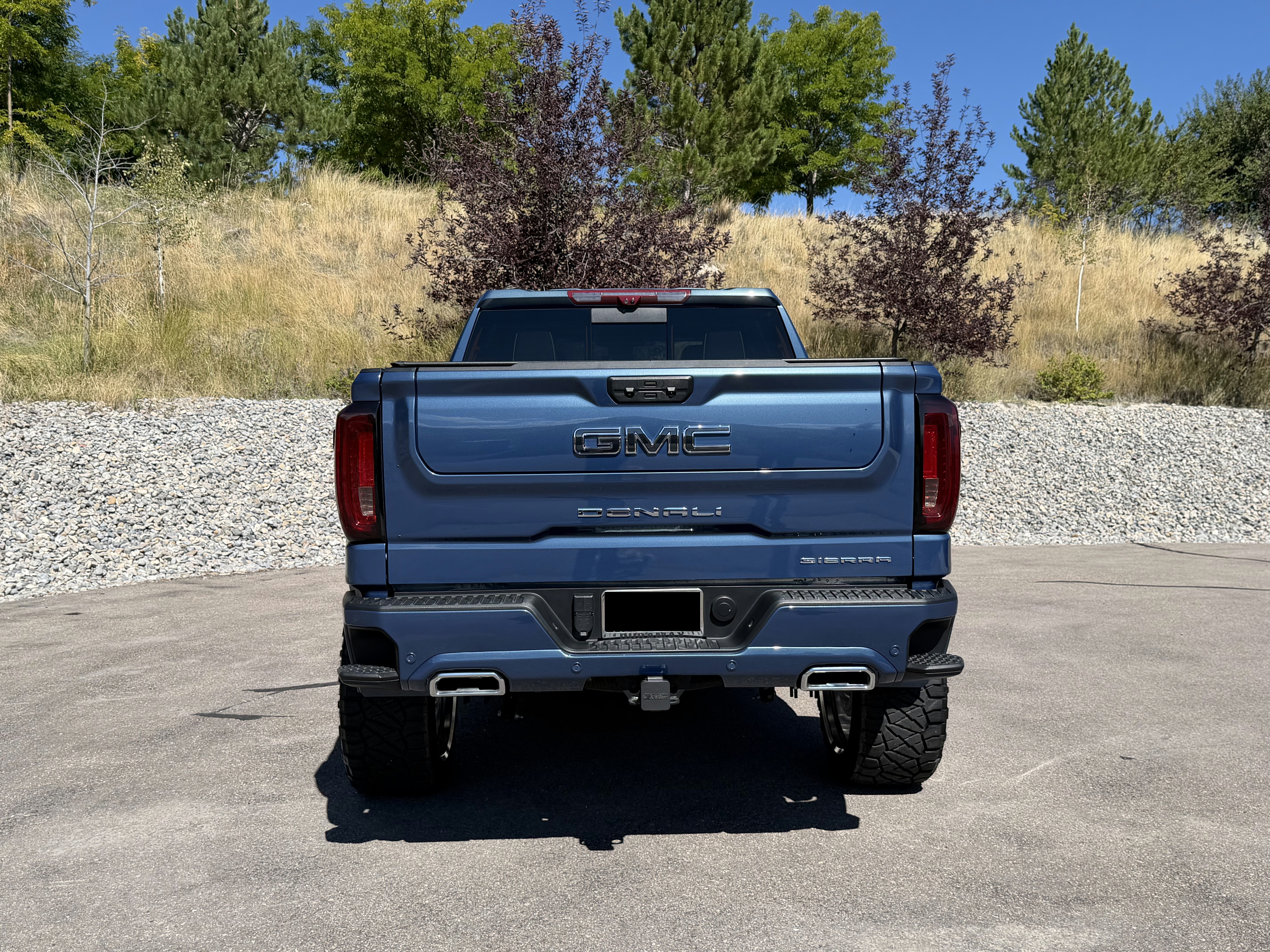 Used 2024 GMC Sierra 1500 Denali Ultimate AWD/4WD image 9