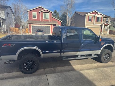 Used 2010 Ford F350 Lariat image 1