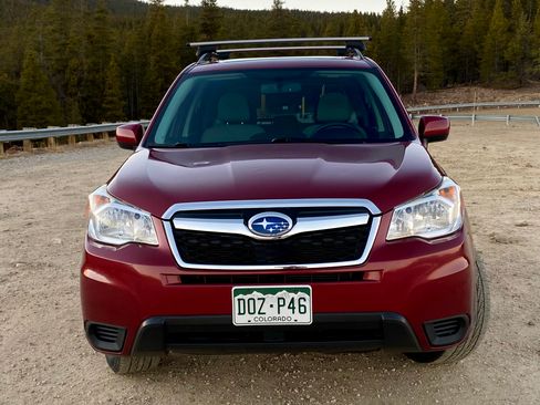 Used 2016 Subaru Forester 2.5i Premium image 2