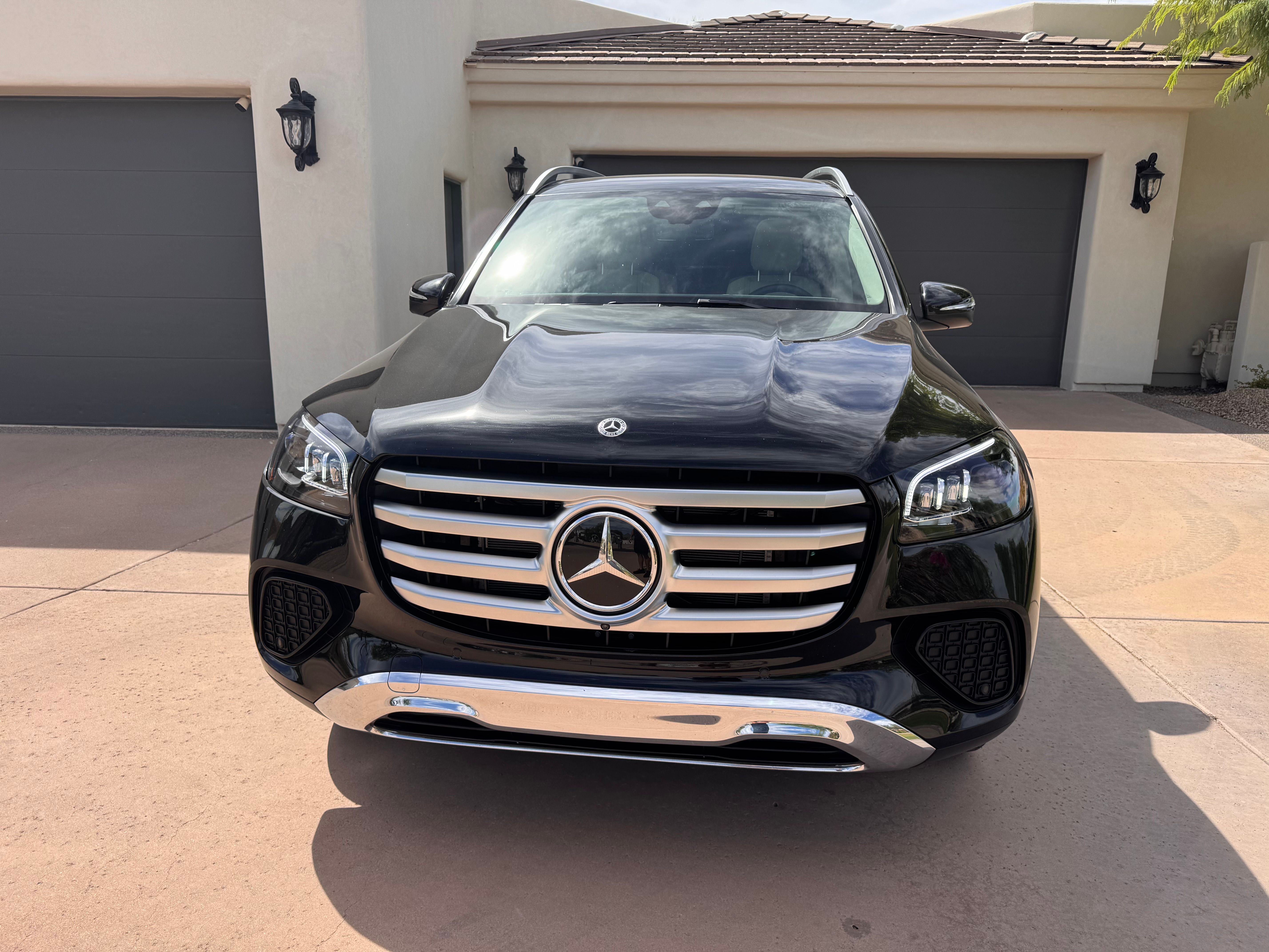Used 2026 Mercedes-Benz GLS 450 4MATIC image 10