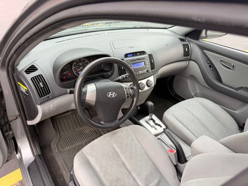 Used 2010 Hyundai Elantra GLS w/ Sunroof Pkg 3 image 16