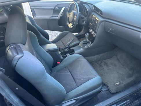Used 2013 Scion tC FWD image 12