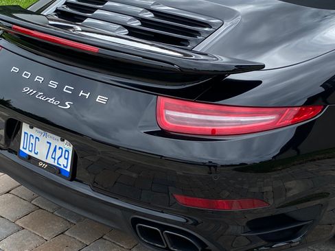 Used 2016 Porsche 911 Turbo S image 13