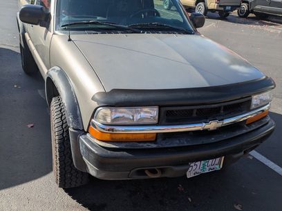 Used 2000 Chevrolet S10 Pickup 4x4 Extended Cab w/ Preferred Equipment Group