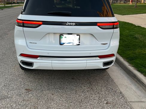 Used 2023 Jeep Grand Cherokee Summit w/ Adv Protech Group IV image 32