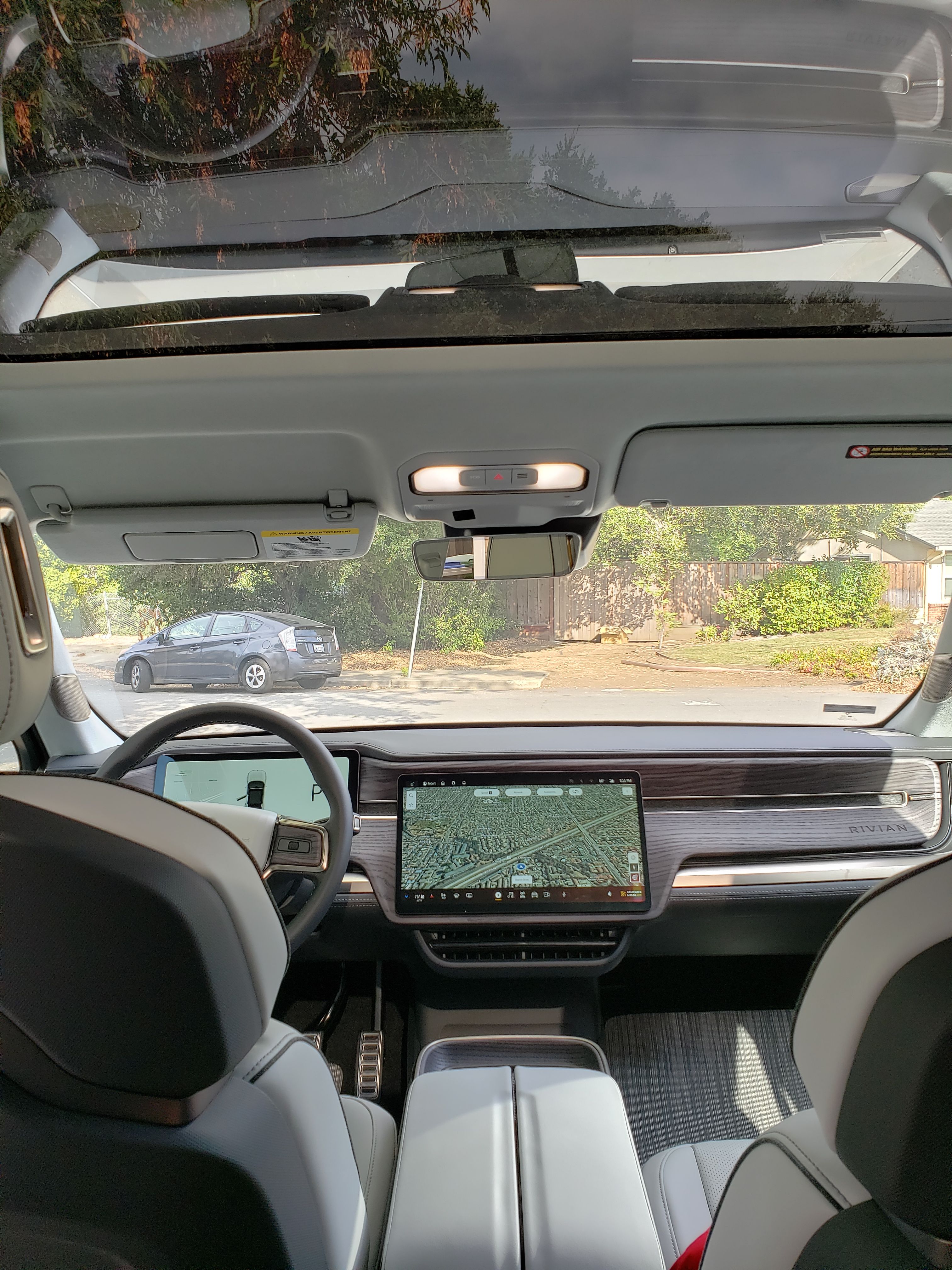 Used 2023 Rivian R1S Adventure Quad AWD/4WD image 14