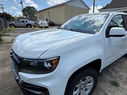 Used 2020 Chevrolet Colorado W/T w/ WT Convenience Package image 4