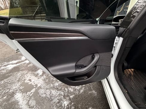 Used 2021 Tesla Model S Long Range image 14