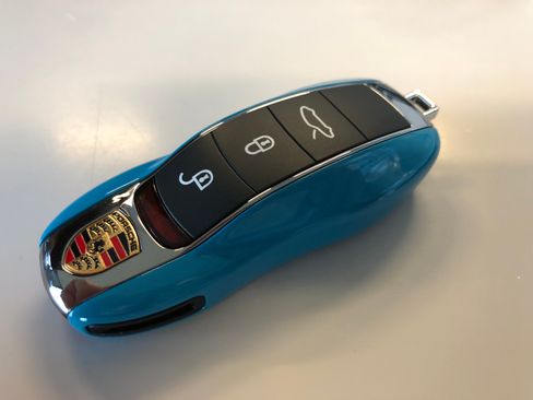 Used 2017 Porsche 911 Turbo S image 30