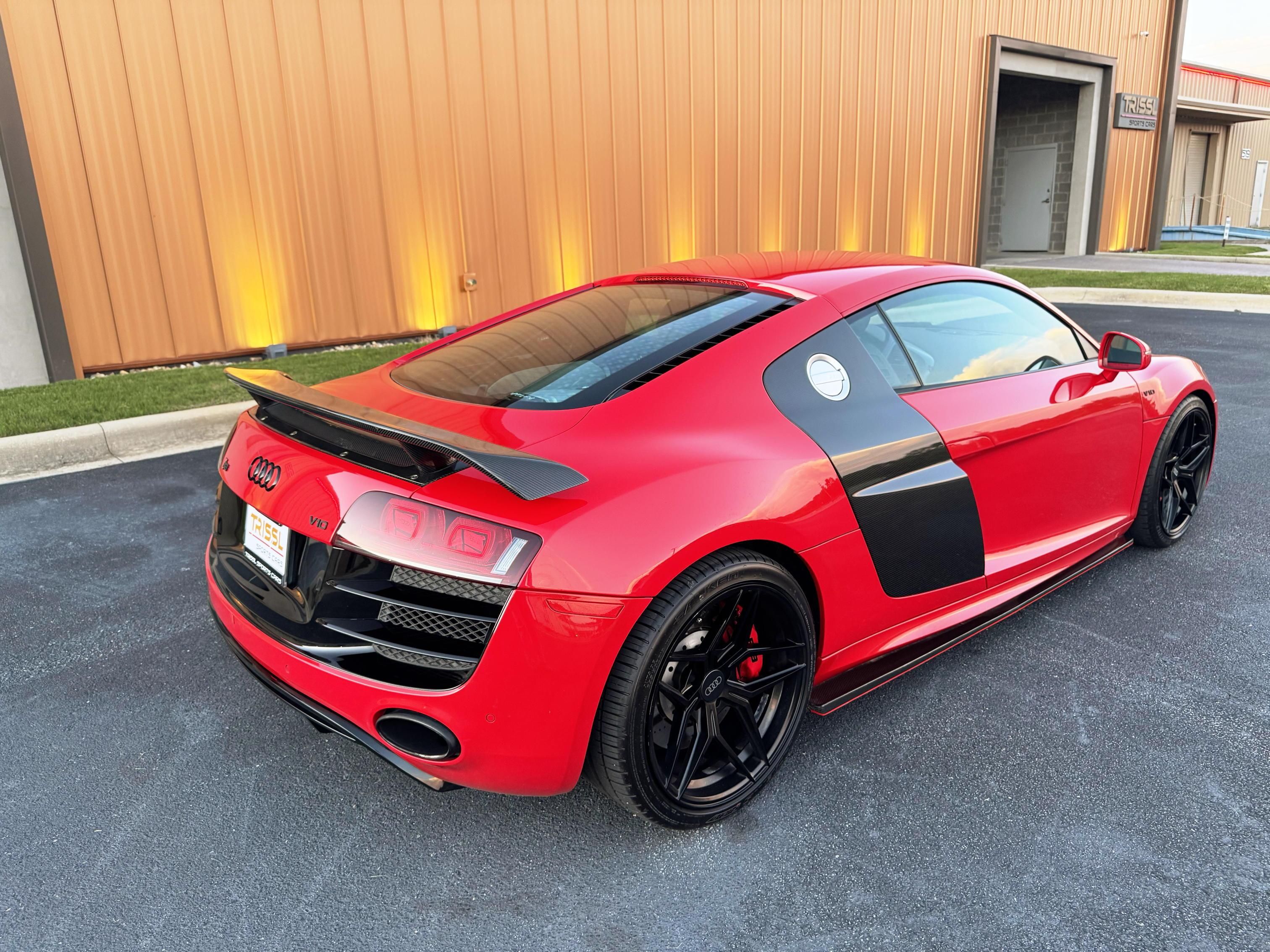 Used 2011 Audi R8 V10 AWD/4WD image 10
