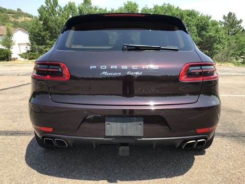 Used 2016 Porsche Macan Turbo AWD/4WD image 6