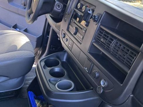 Used 2015 Chevrolet Express 2500 LS image 6