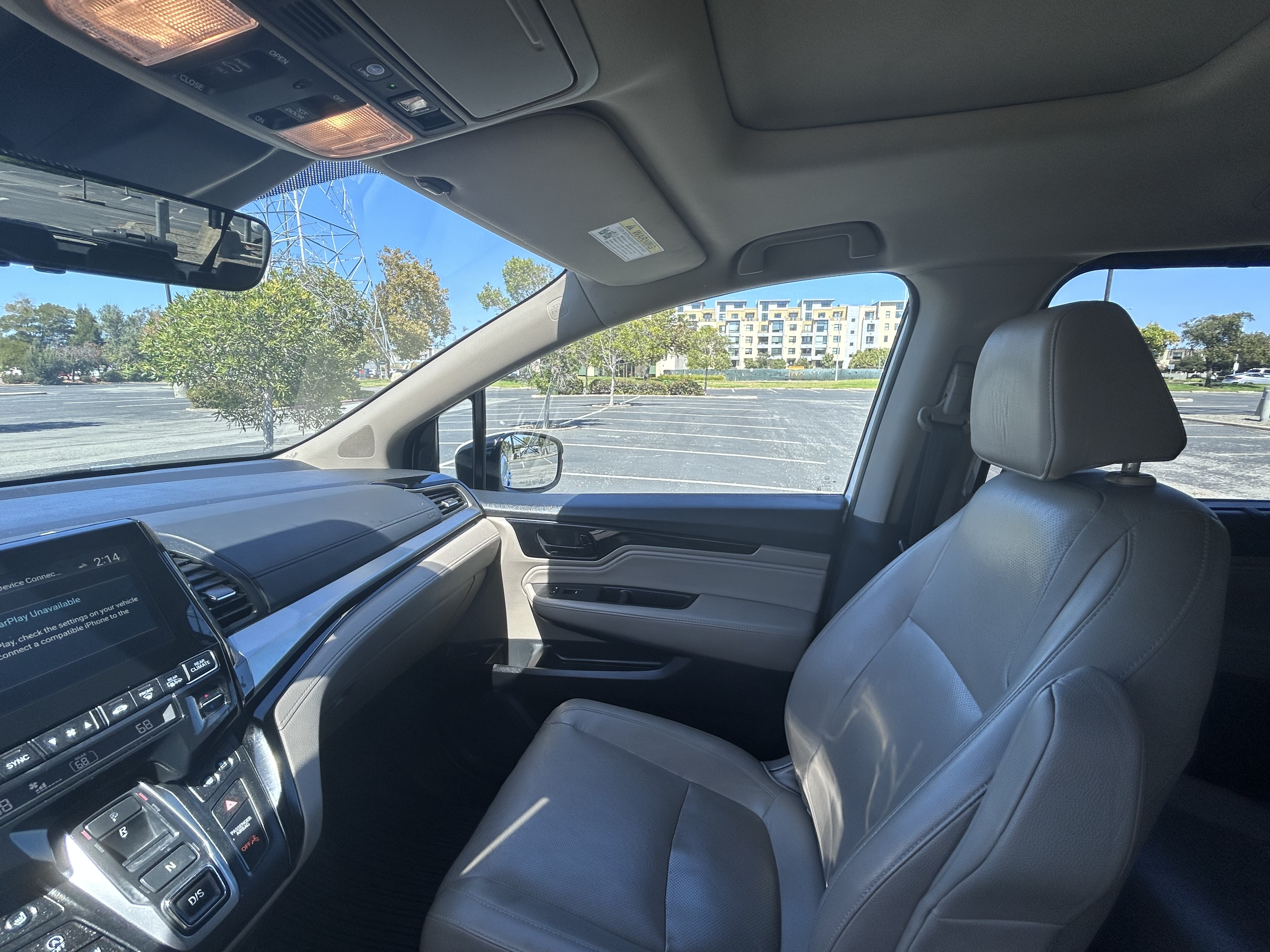 Used 2019 Honda Odyssey Elite image 9
