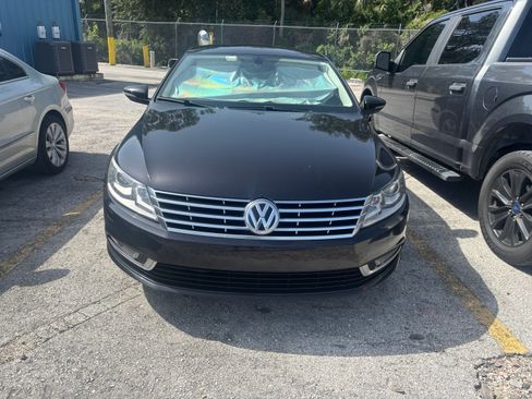 Used 2017 Volkswagen CC Sport FWD image 2