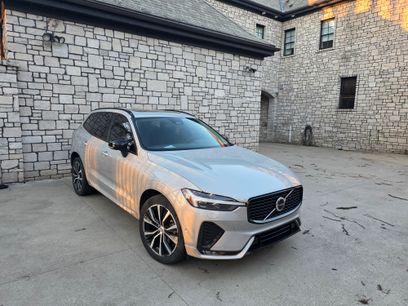 Used 2023 Volvo XC60 B5 Plus w/ Climate Package