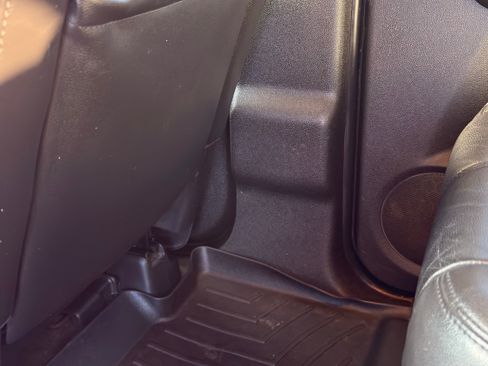 Used 2013 Chevrolet Avalanche LT w/ Suspension Package, Off-Road image 18