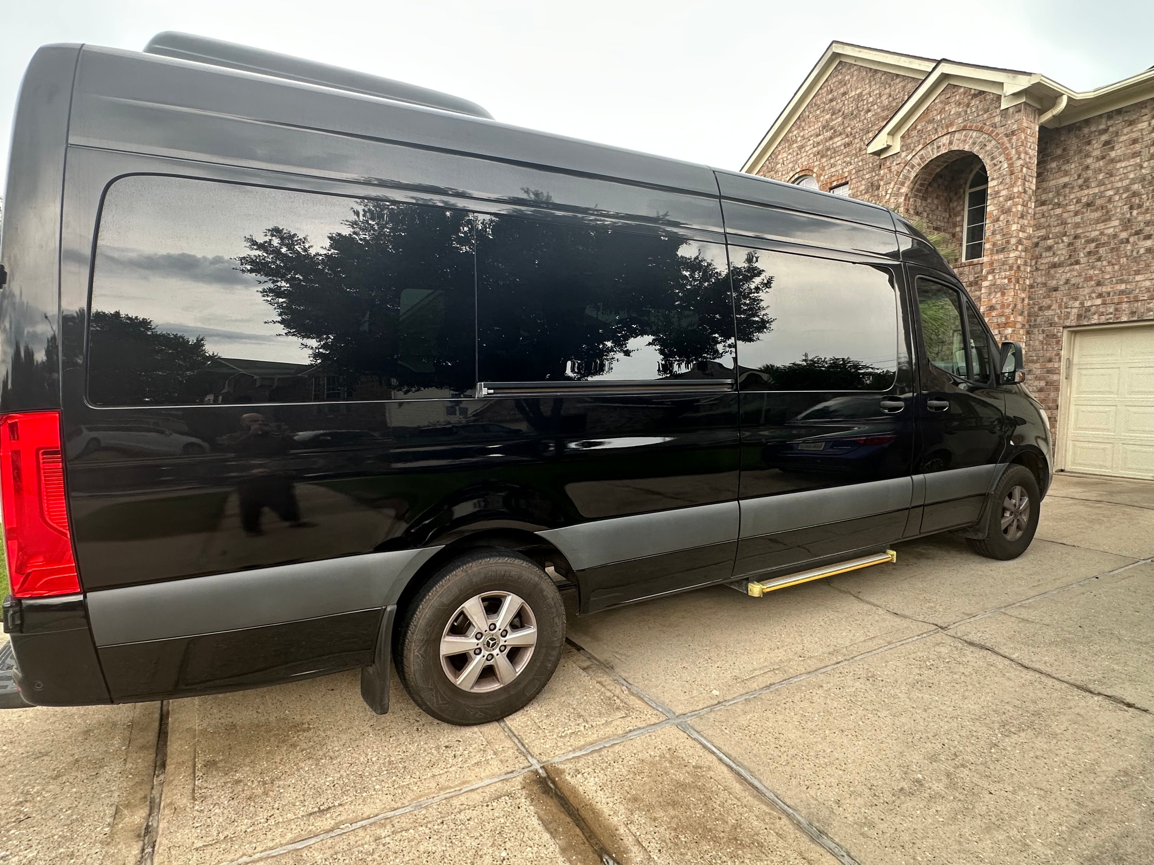 Used 2023 Mercedes-Benz Sprinter 2500 image 13