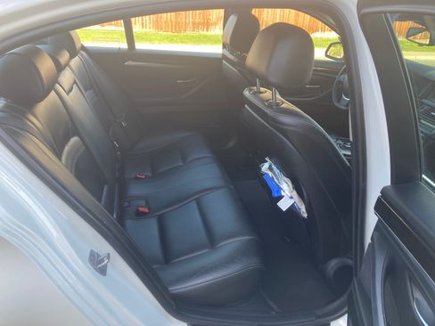 Used 2015 BMW 528i Sedan image 12