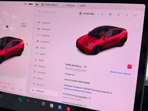 Used 2021 Tesla Model Y Performance image 14