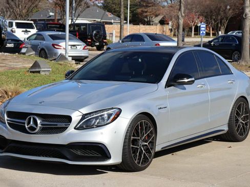 Used 2015 Mercedes-Benz C 63 AMG S w/ Multimedia Package image 1