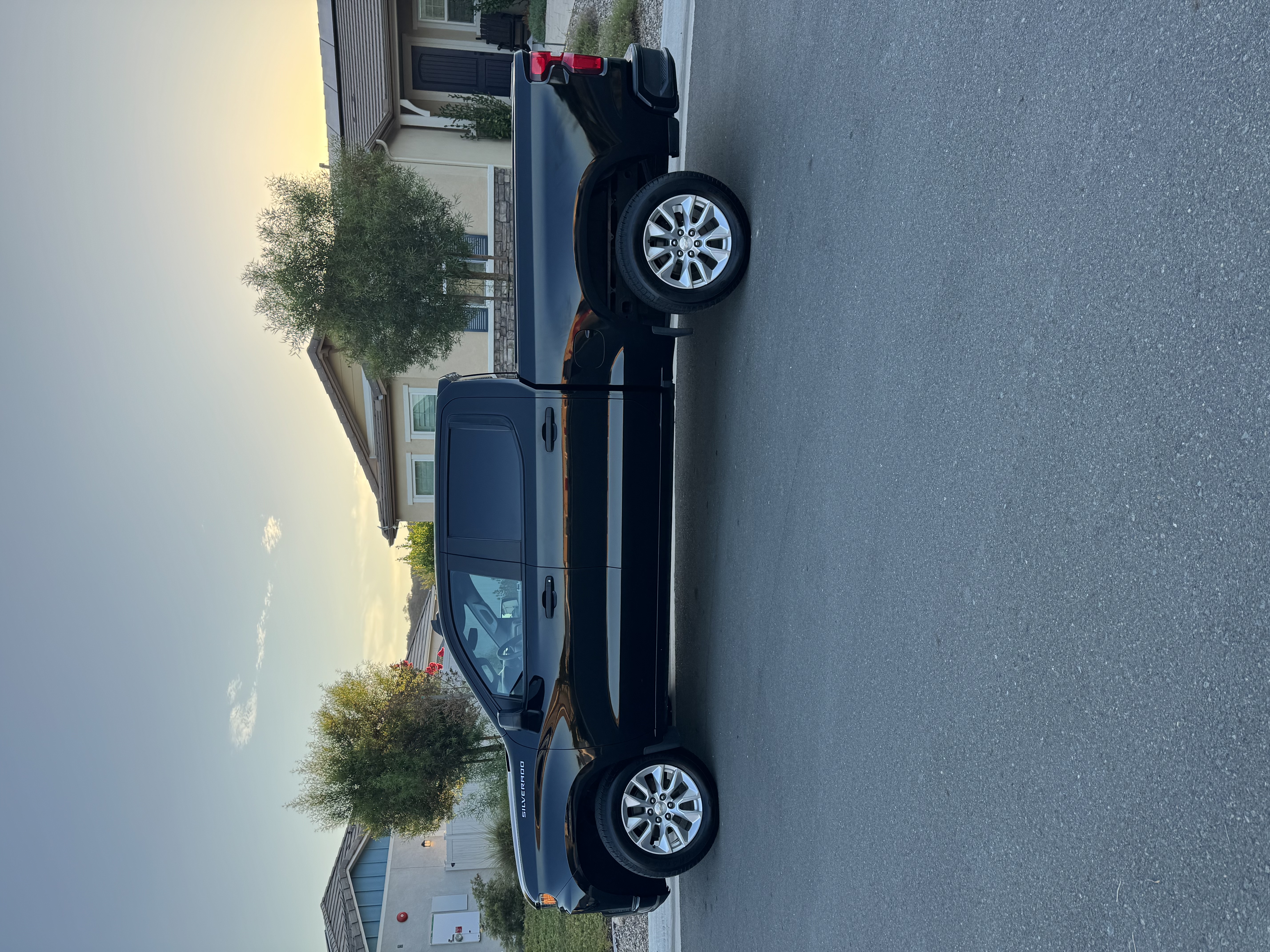 Used 2022 Chevrolet Silverado 1500 Custom RWD image 6