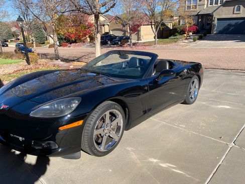Used 2007 Chevrolet Corvette Convertible w/ Preferred Equipment Group image 6