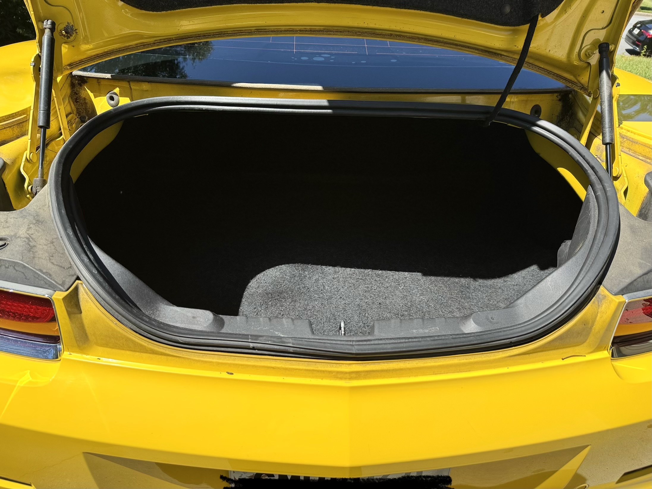 Used 2010 Chevrolet Camaro LT w/ RS Package RWD image 17