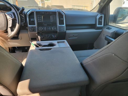 Used 2016 Ford F150 XLT image 8