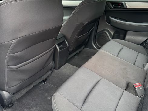 Used 2017 Subaru Legacy 2.5i w/ Alloy Wheel Package AWD/4WD image 10