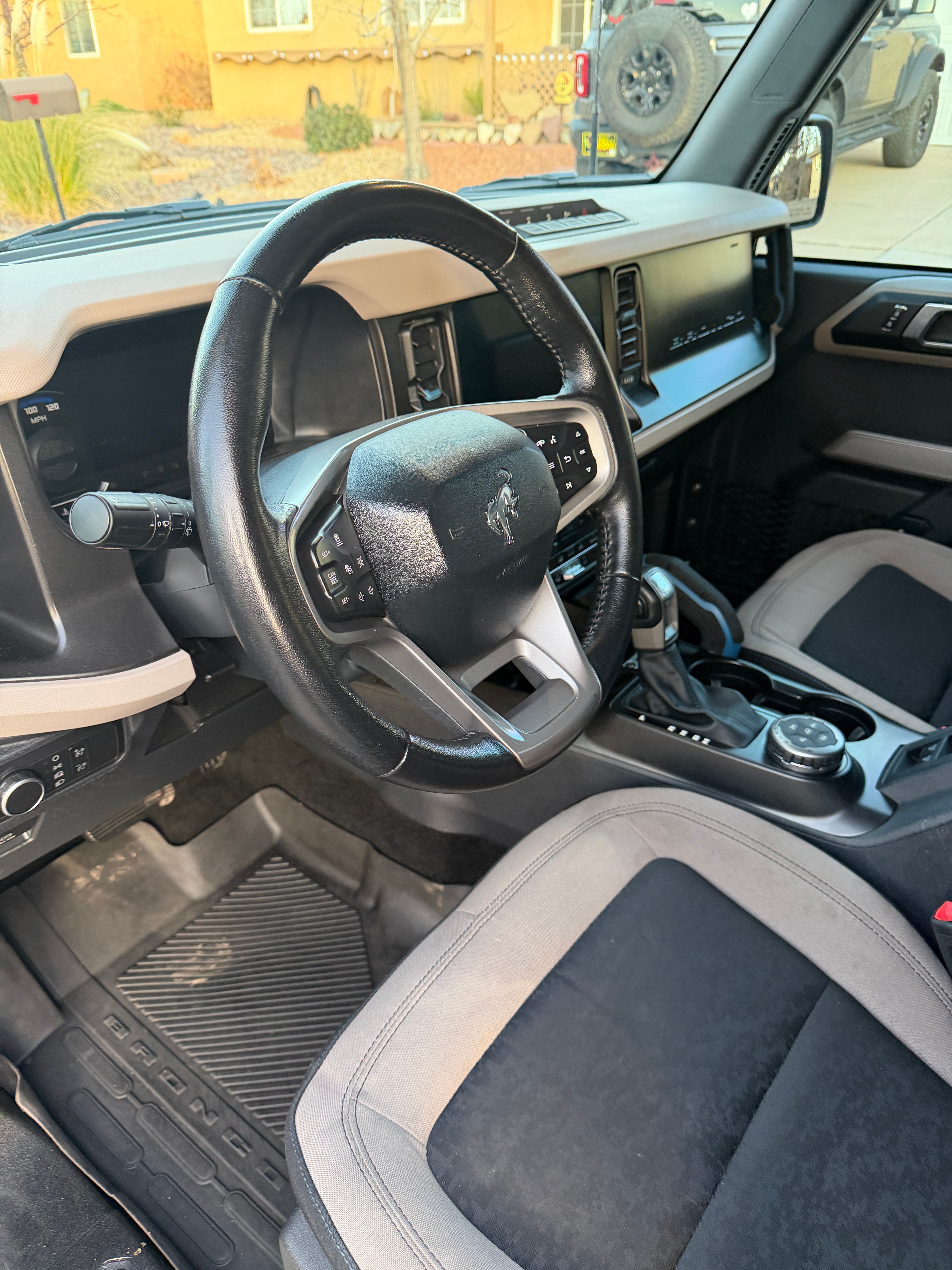 Used 2022 Ford Bronco Wildtrak AWD/4WD image 8